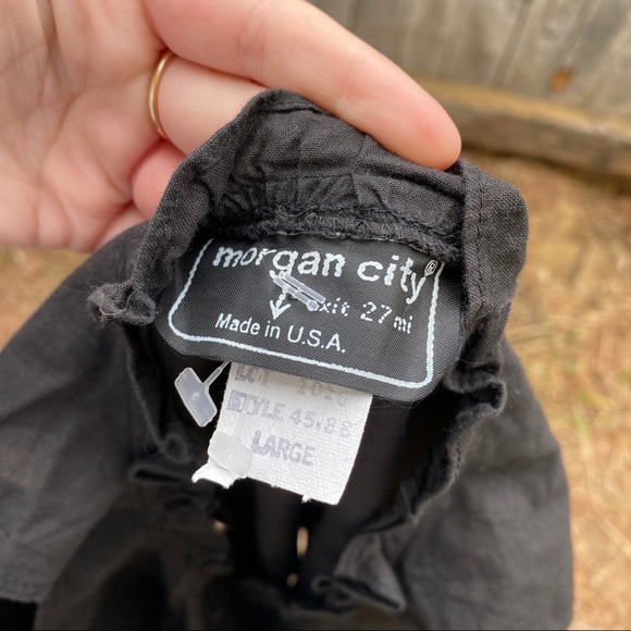 1980’s Vintage Morgan City Black Tank Top Blouse - Picture 3 of 4